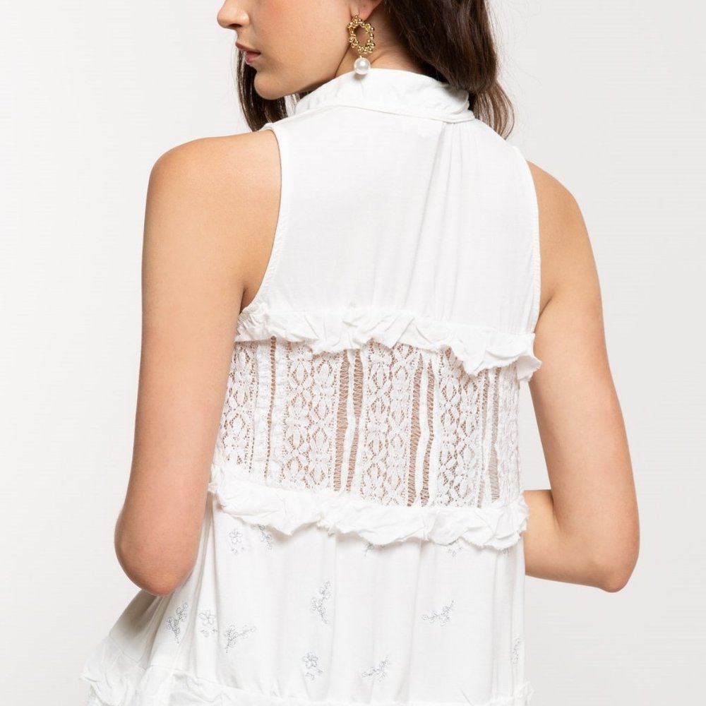 POL Sleeveless Frill Top - Picture 3 of 12
